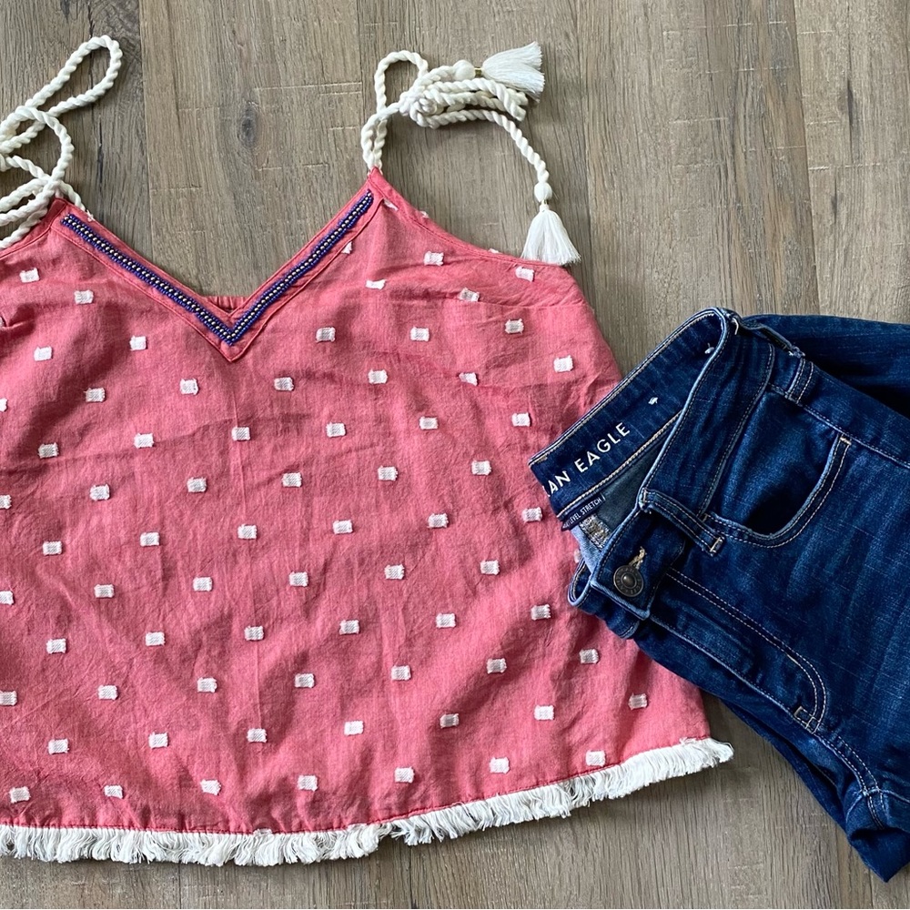 BRAND NEW AERI SPRING/Summer Top. Size medium.